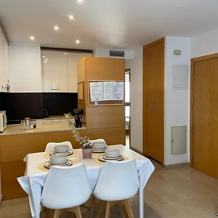 Taima Flats 4